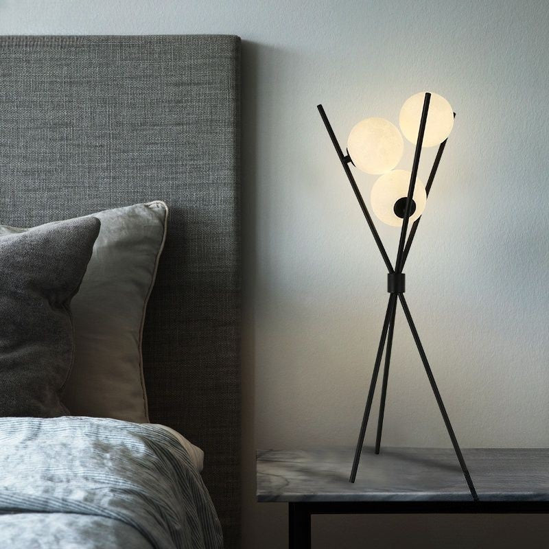 Modern Minimalist Triangular Design Table Lamp