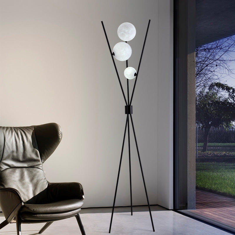 Modern Minimalist Triangular Design Table Lamp