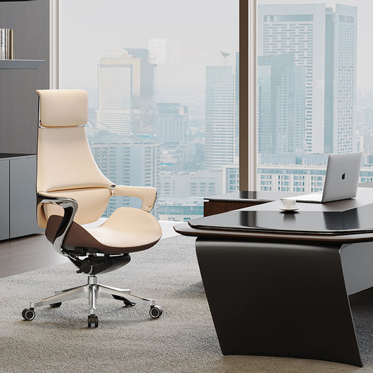 Executive leather office chair – futuristic design & comfort