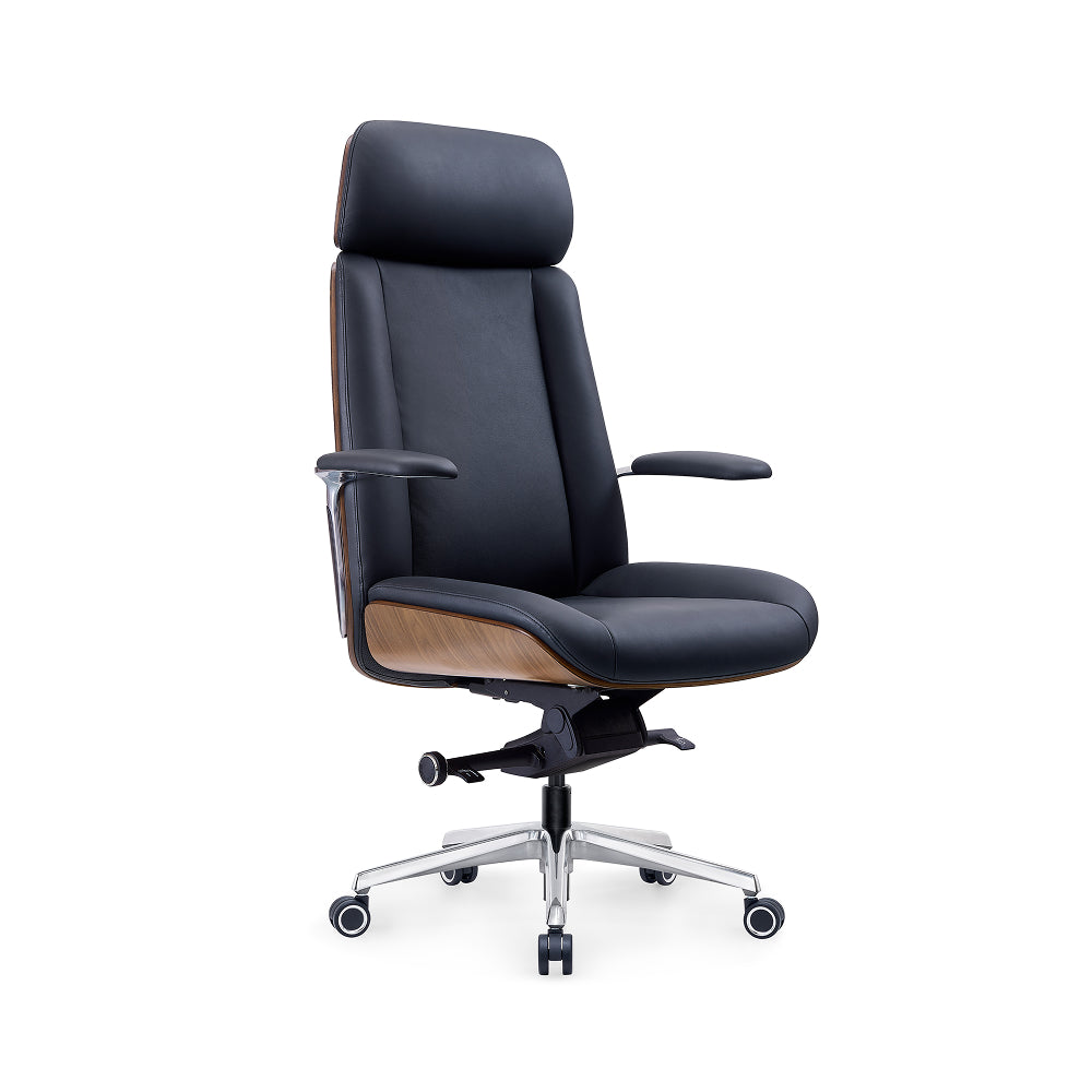 Ergonomic executive office chair – modern and luxurious design