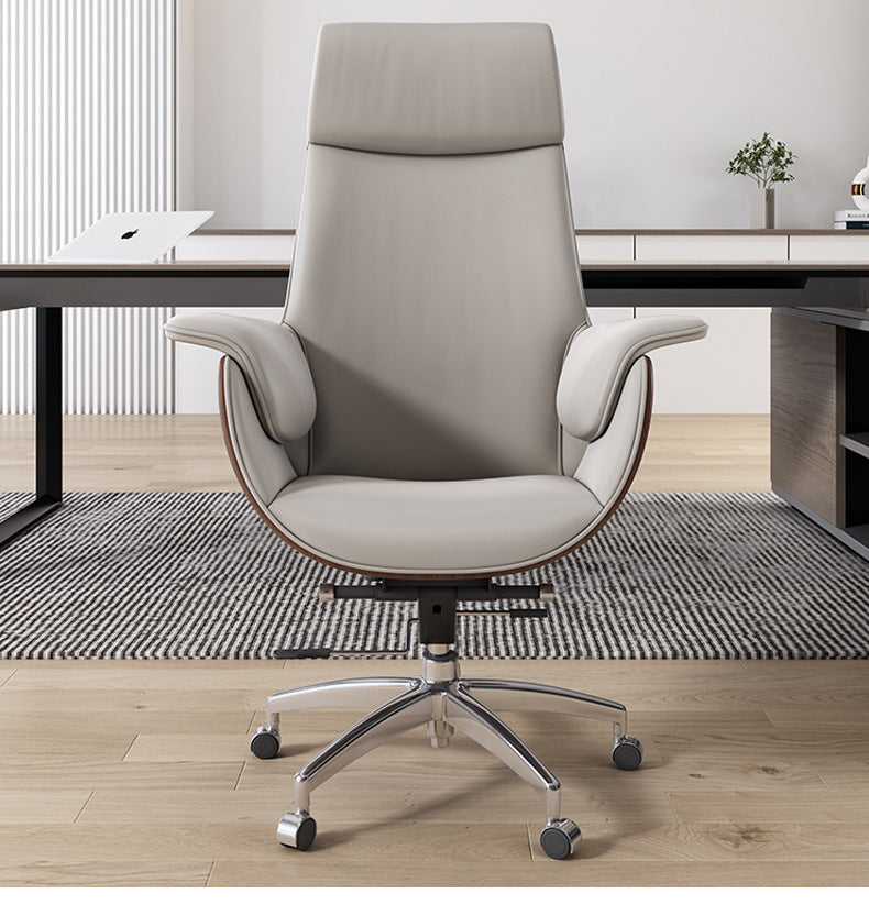 Executive office chair with leather finish – modern design in black or white